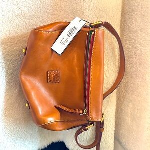 Dooney and Bourke NWT florentine laurel crossbody, vachetta leather